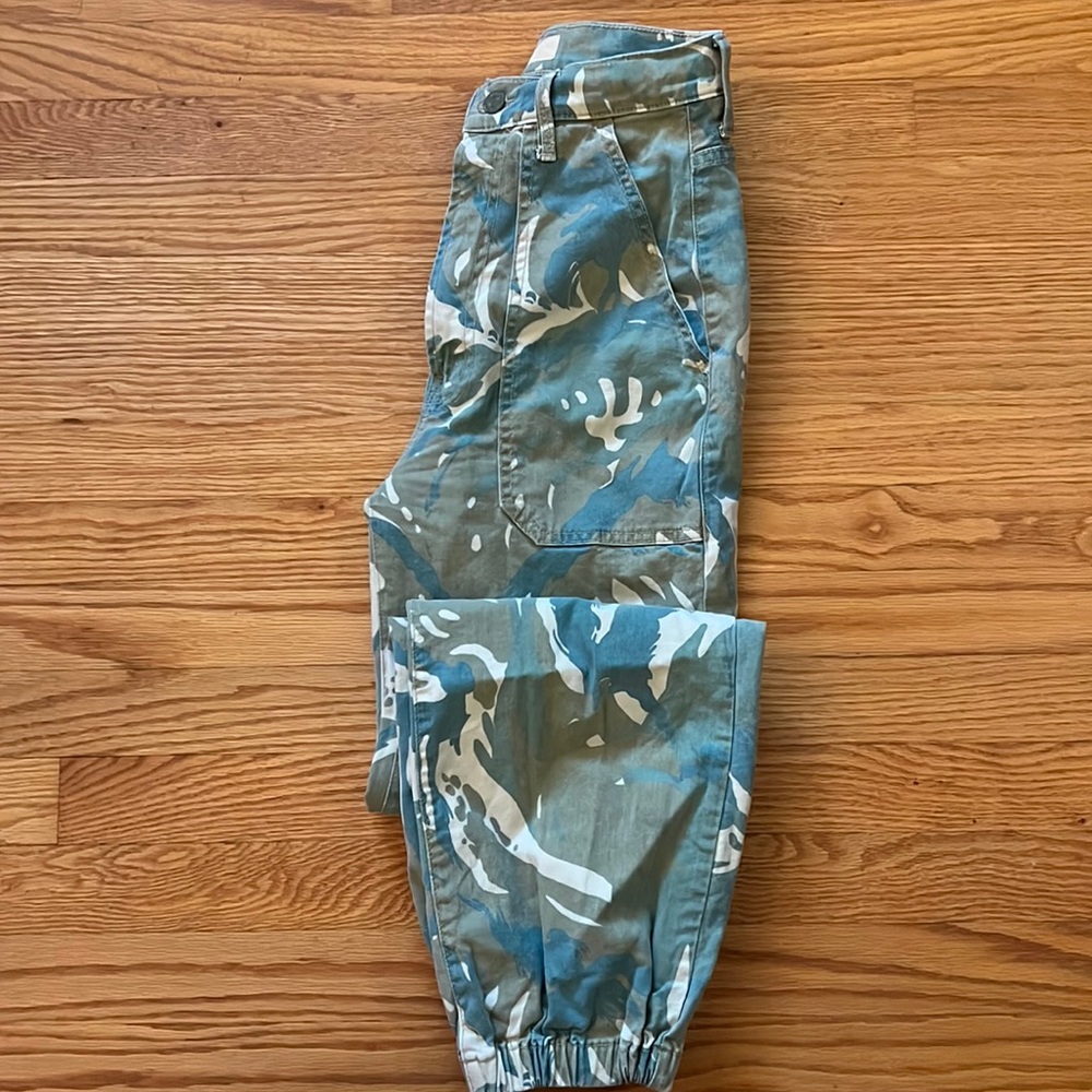 Mother Camo Jean jogger